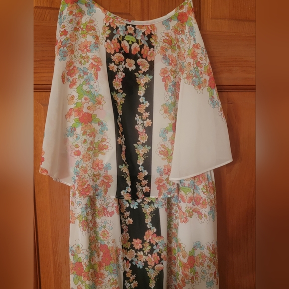 Summer Dress - Picture 2 of 6